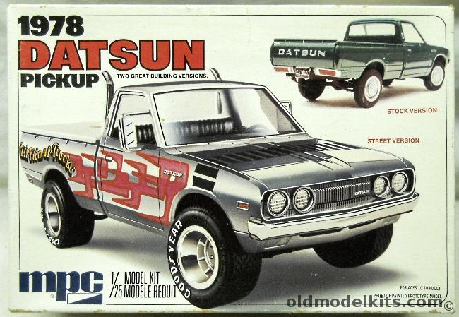 MPC 1/25 1978 Datsun Pickup  - Stock / 'Lil Pic'm Up Truck' Street Version, 1-7808 plastic model kit